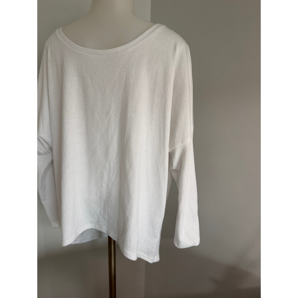 UGET Womens White Oversized High Low Long Sleeve Knit Top Scoop Neck Medium - Picture 2 of 8